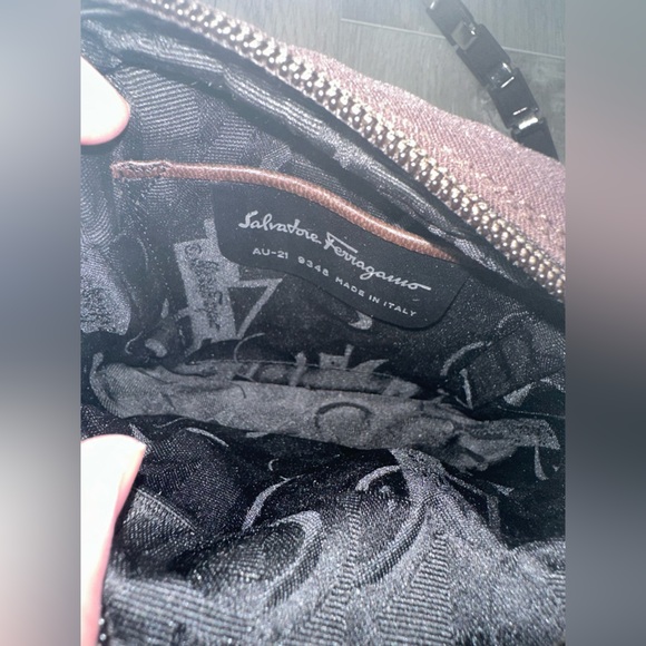 SALVATORE FERRAGAMO Chain Crossbody Bag - Picture 6 of 15